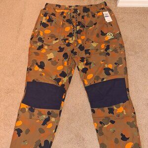LRG- Lifted Research Group PANDA ROOTS CAMO TRACK PANTS Men's Size XL – Brown